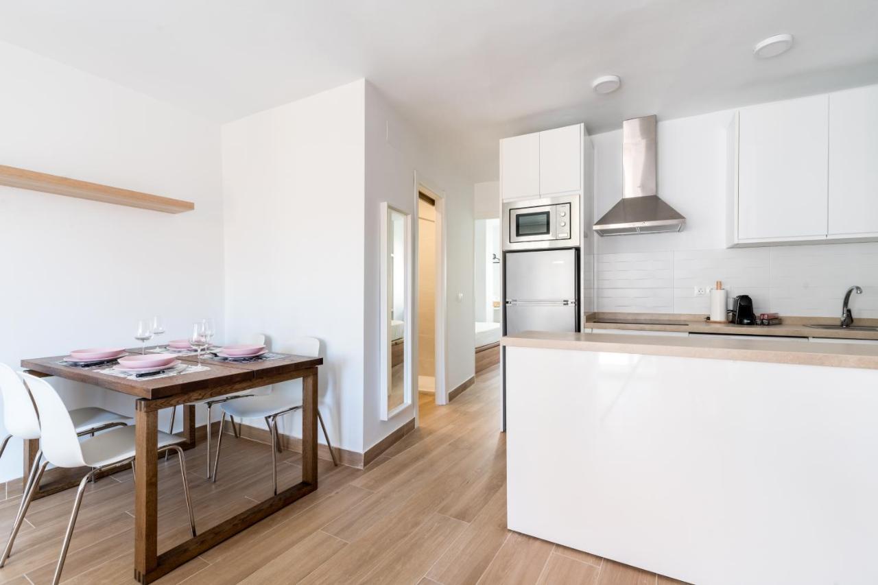 Holi-Rent Pureza Apartment เซบีญา ภายนอก รูปภาพ