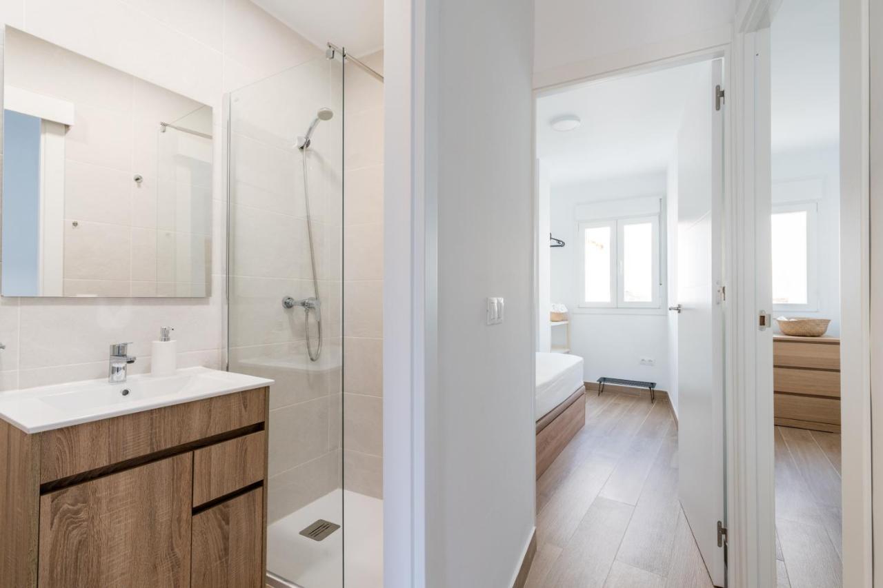 Holi-Rent Pureza Apartment เซบีญา ภายนอก รูปภาพ
