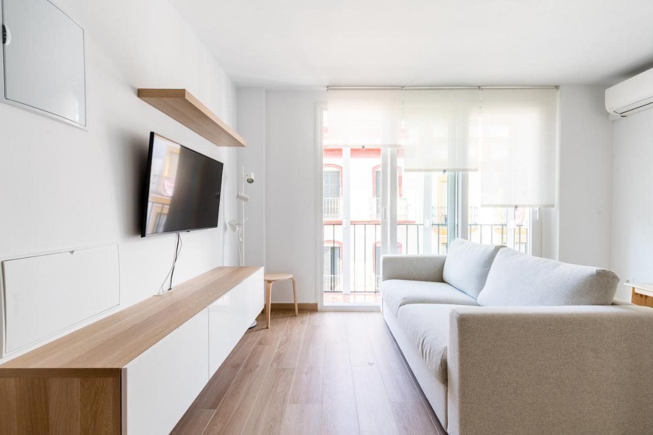 Holi-Rent Pureza Apartment เซบีญา ภายนอก รูปภาพ